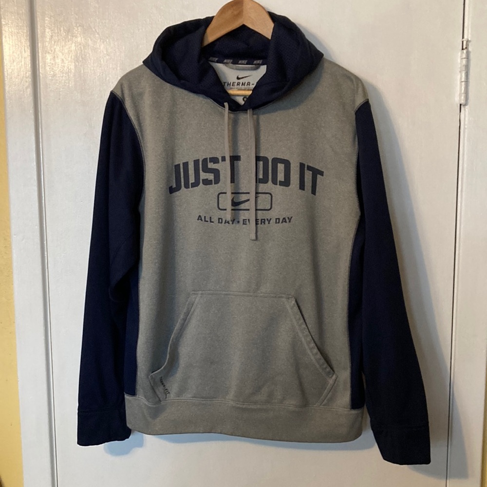 Nike Just Do It Therma-Fit Color-Blocking Hoodie Sweater